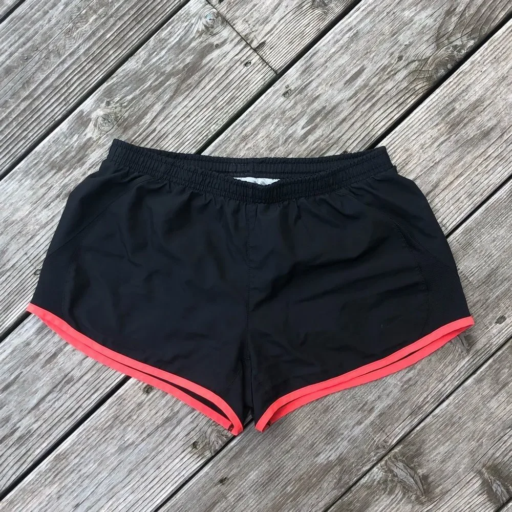 Nike Shorts - Picture 1 of 7